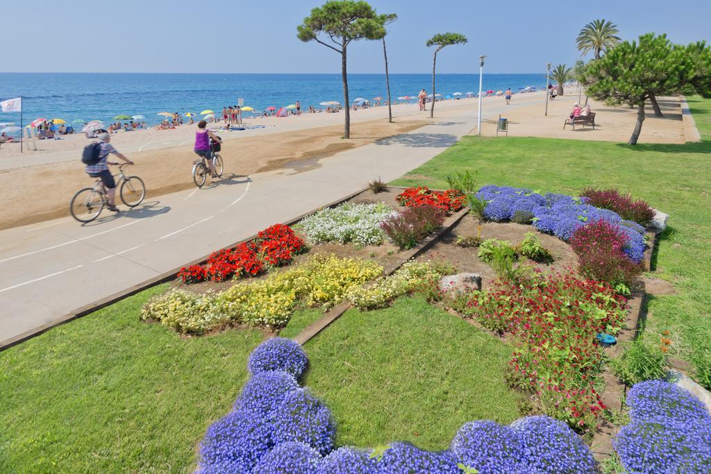 Merce Pineda de Mar Exteriér fotografie